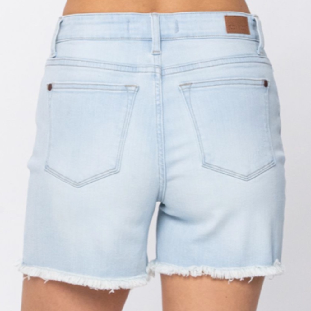 **NEW** Judy Blue High Waist Plus Size Shorts - Picture 2 of 6